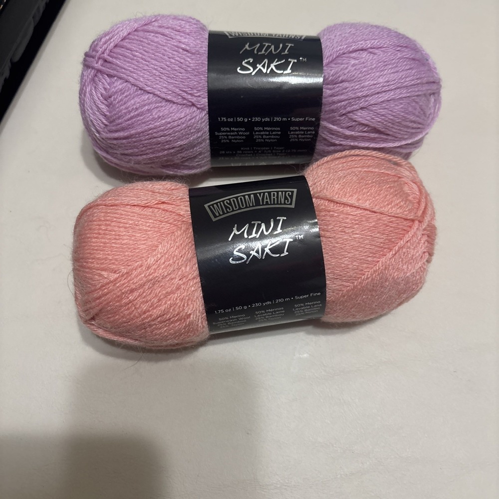 2 Skeins Wisdom Yarns Mini Saki Super Fine Merino Bamboo  Apricot and Carnation